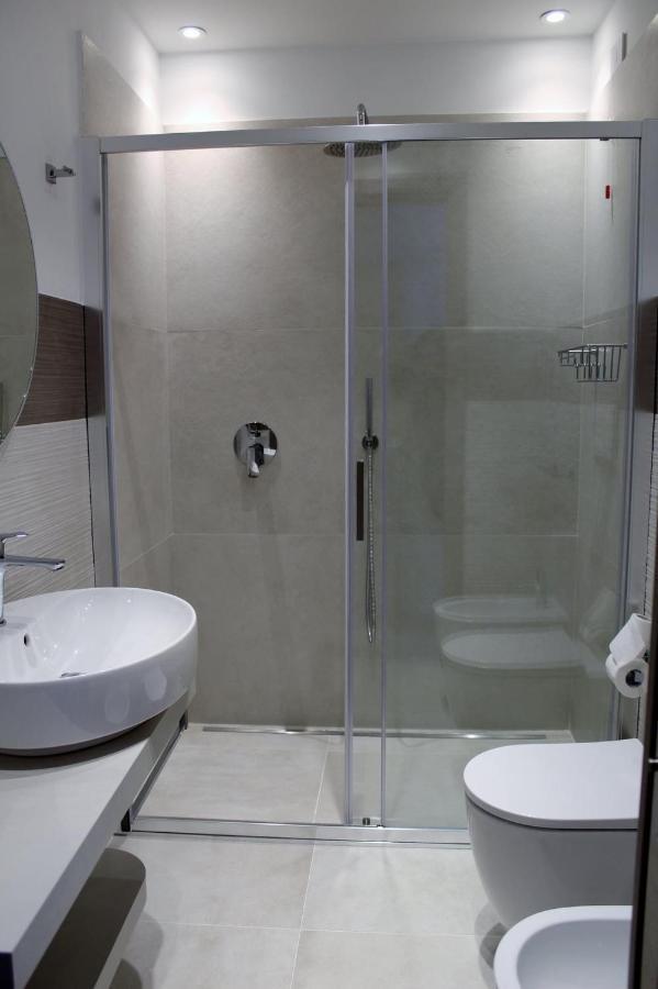 Divina Holiday - Rooms Maiori Luaran gambar