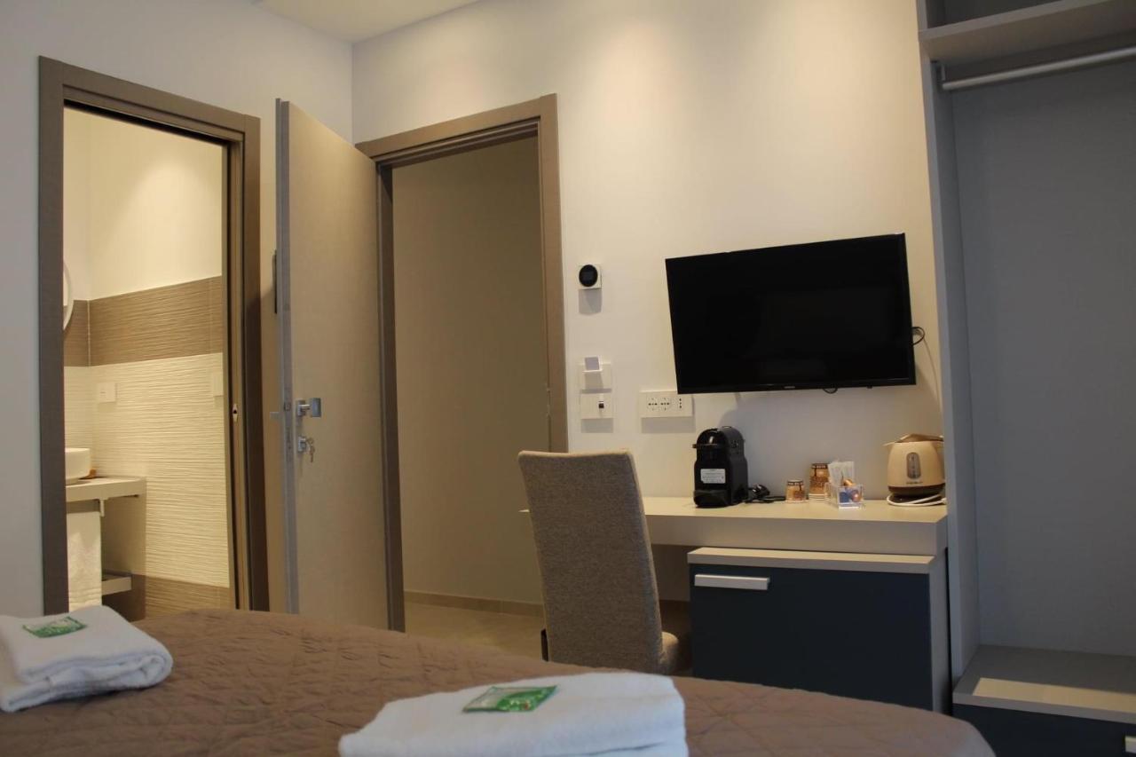 Divina Holiday - Rooms Maiori Luaran gambar