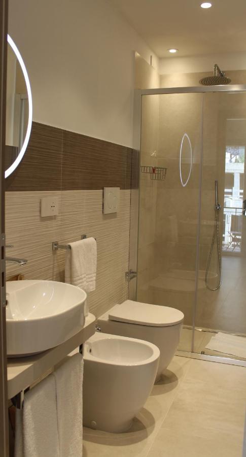 Divina Holiday - Rooms Maiori Luaran gambar