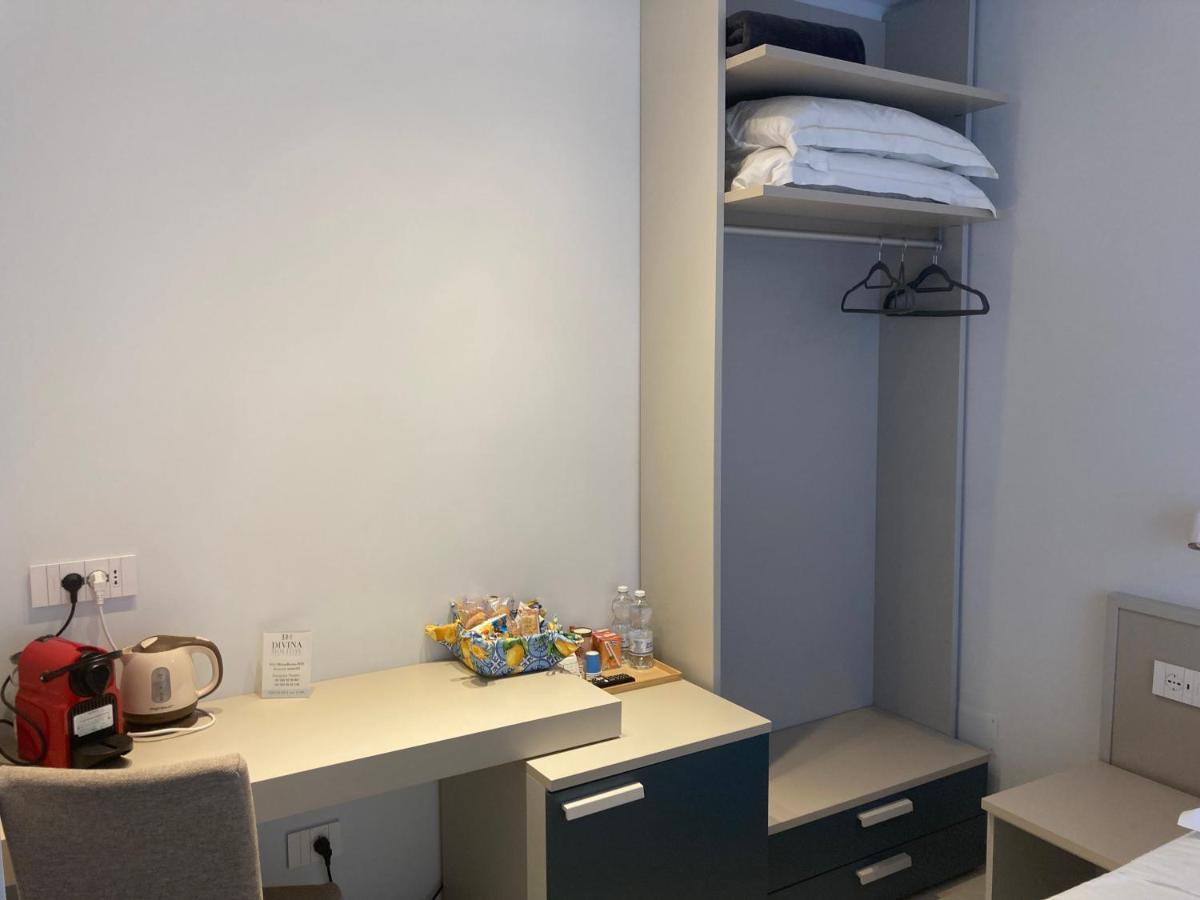 Divina Holiday - Rooms Maiori Luaran gambar