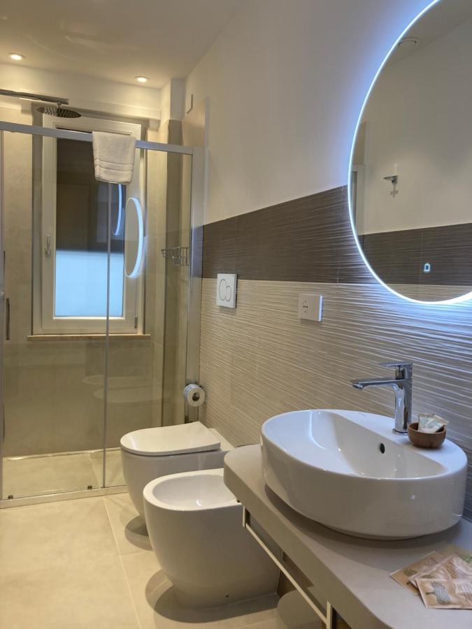 Divina Holiday - Rooms Maiori Luaran gambar